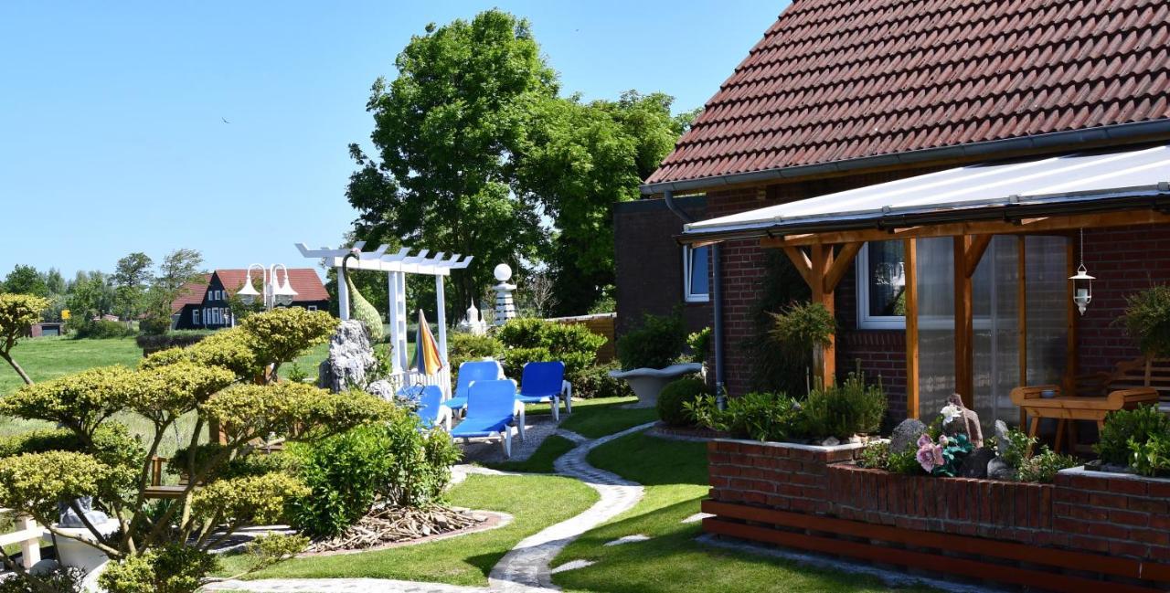 Garni Hotel-Pension Holum Нойхарлингерзийл Екстериор снимка